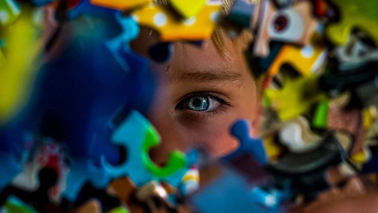 کمک به افراد اوتیسم در شرایط اضطراری