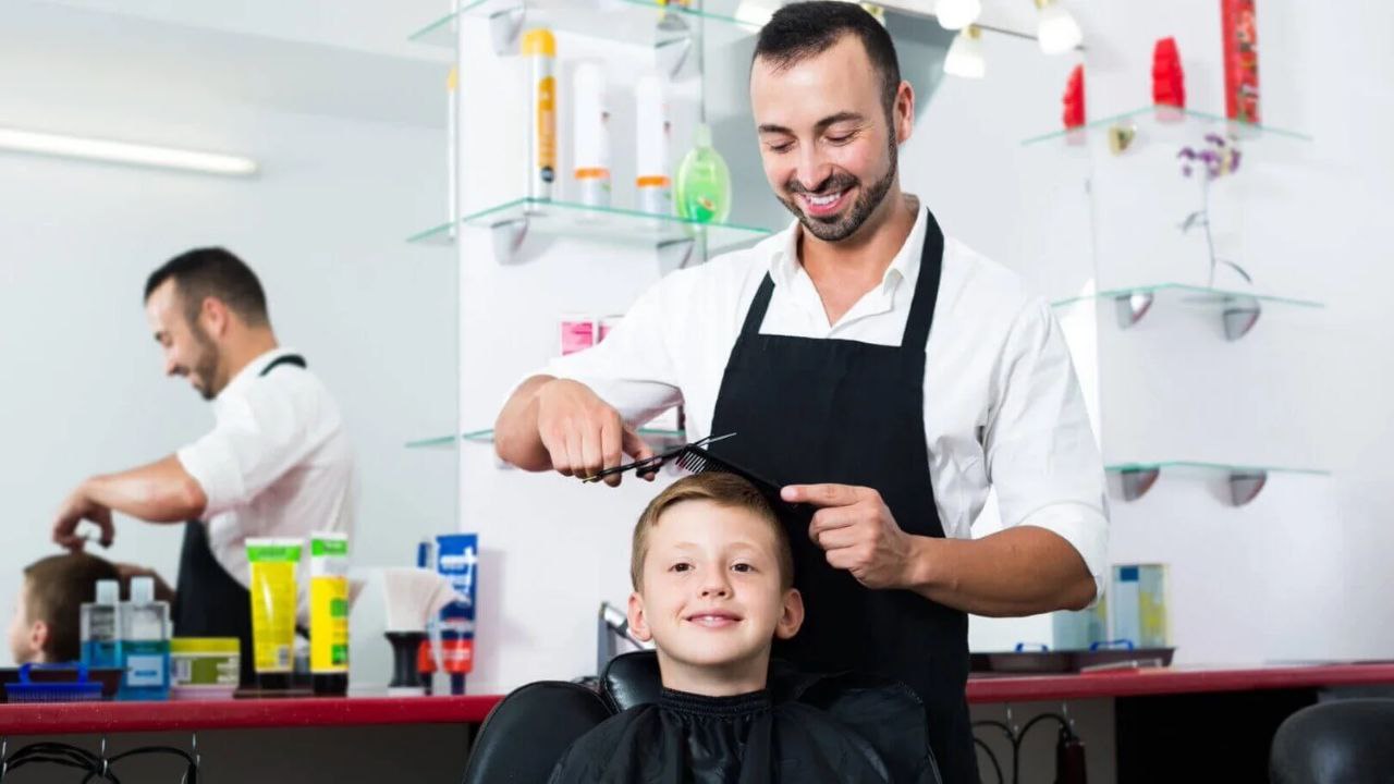 محیط آرایشگاه و چالش‌های حسی برای افراد دارای اوتیسم