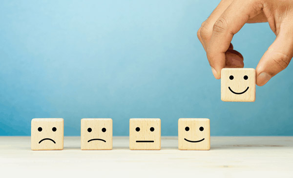 تجربه پدران در مراقبت از کودک دارای اختلال طیف اوتیسم